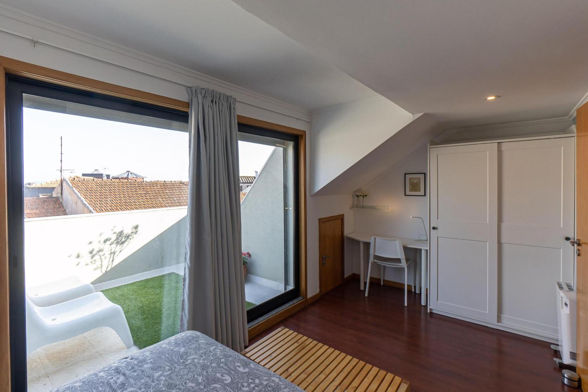 Top Floor Apartment With Sunny Balconies Porto Dış mekan fotoğraf